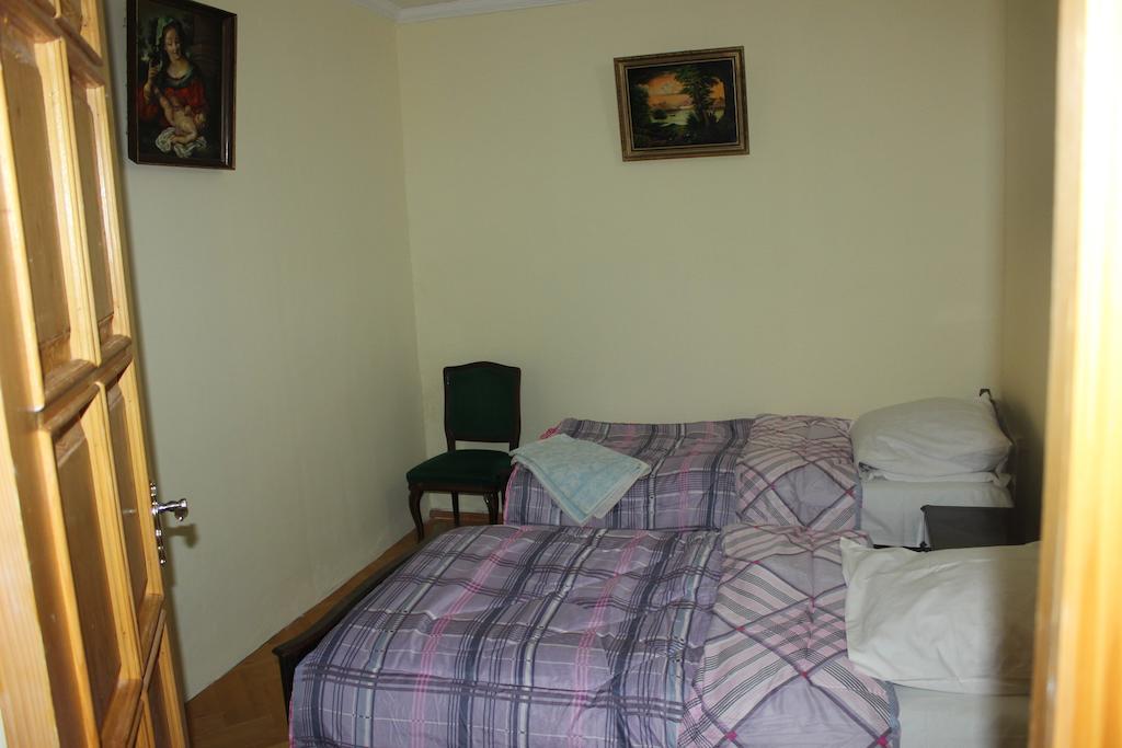 Old District Guest House Tbilisi Kamer foto